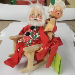 Christmas VTG 1963 Annalee Doll Mr. and Mrs. Claus in a Rocking Chair